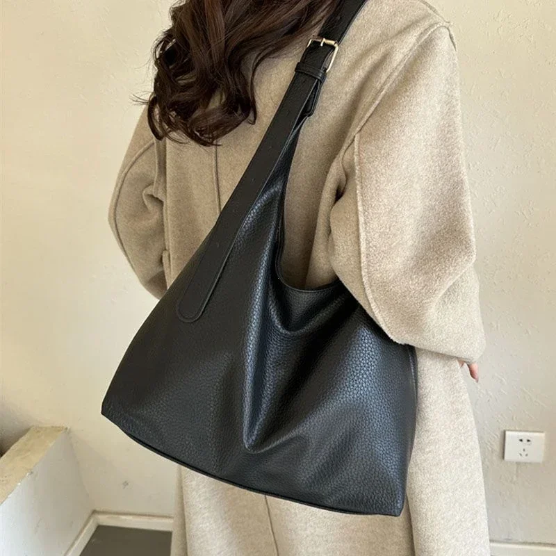 Women Bags In Trend - แฟชั่นกระเป๋าหนังสําหรับผู้หญิง 2025 แนวโน้มหญิงขนาดใหญ่ความจุสูงกระเป๋าสะพายกระเป๋าถือผู้หญิงกระเป๋าMessenger