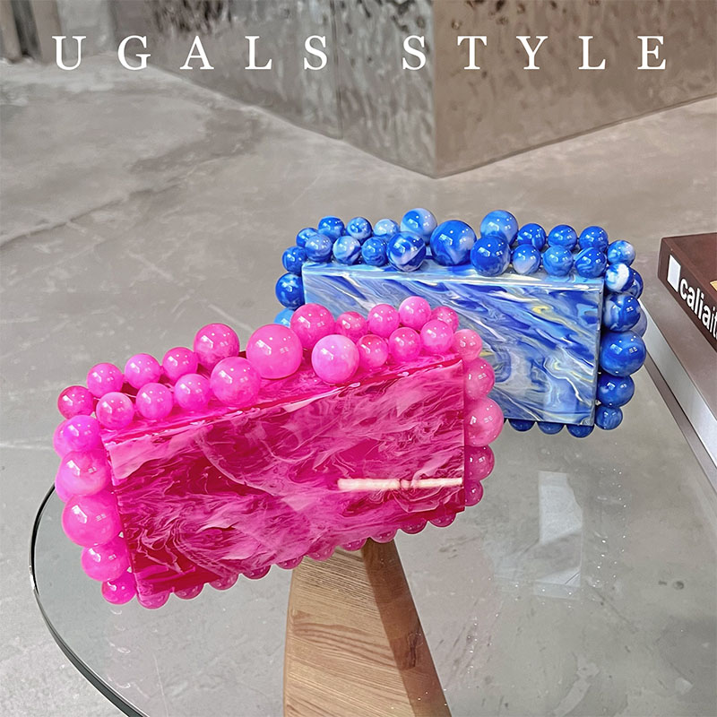 กระเป๋าคลัทช์ทรงสี่เหลี่ยมอะคร - Evening Bag Beaded บทวิจารณ์และราคา