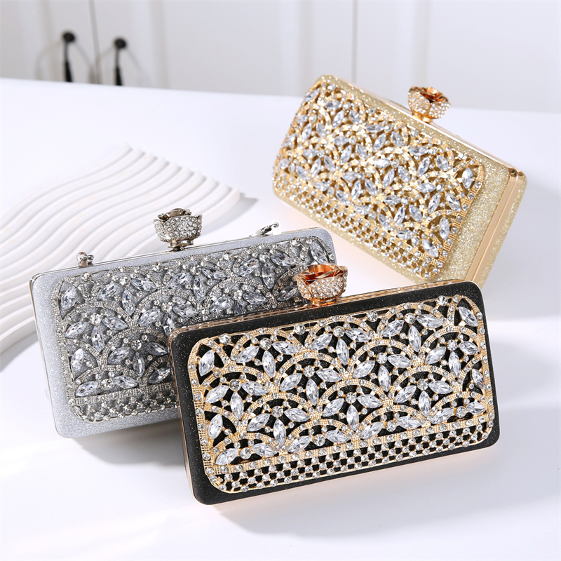 กระเป๋าคลัทช์ทรงหรูหรา ประดับเ - Women Bags In Dubai บทวิจารณ์และราคา