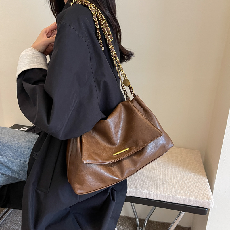 กระเป๋าสะพายทรงโท้ทขนาดใหญ่สไต - Women'S Kipling Bags บทวิจารณ์และราคา