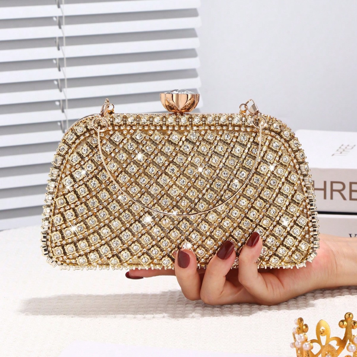 กระเป๋าคลัทช์ทรงกล่องประดับเพช - Evening Bag Beaded บทวิจารณ์และราคา