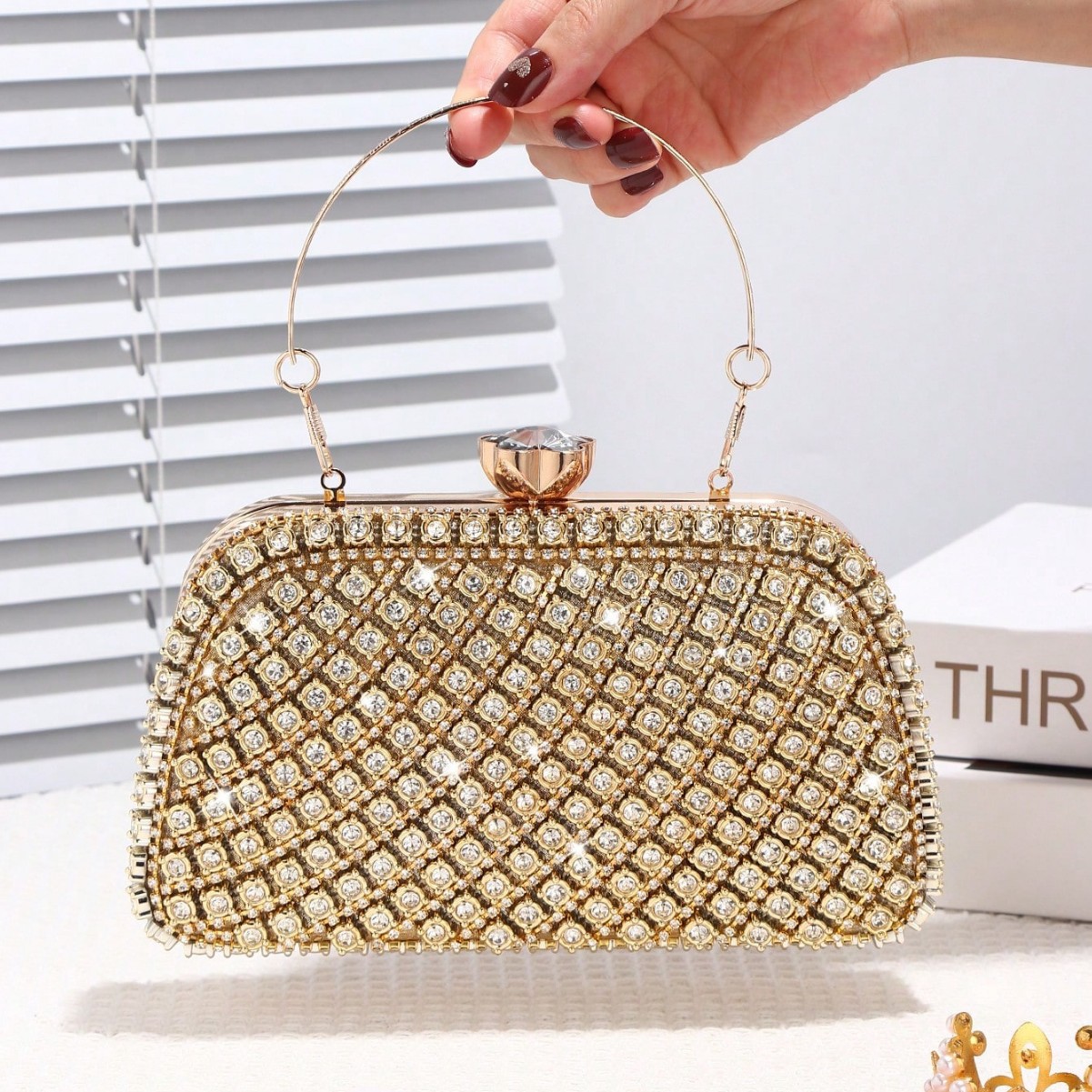 กระเป๋าคลัทช์ทรงกล่องประดับเพช - Evening Bag Beaded บทวิจารณ์และราคา