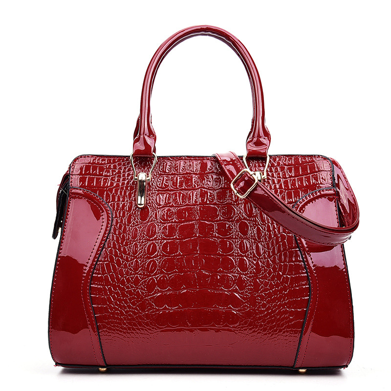 กระเป๋าสะพายไหล่ทรงสี่เหลี่ยมล - Women'S Kipling Bags บทวิจารณ์และราคา